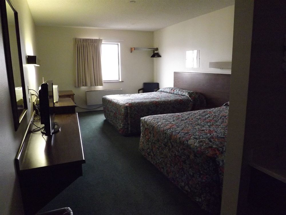 וולף פוינט Homestead Inn מראה חיצוני תמונה